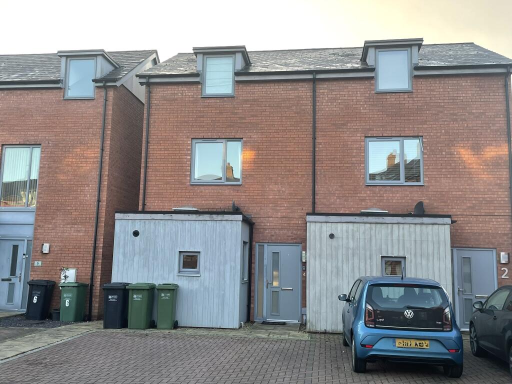 Gheluvelt Mews, Barbourne, Worcester, WR1