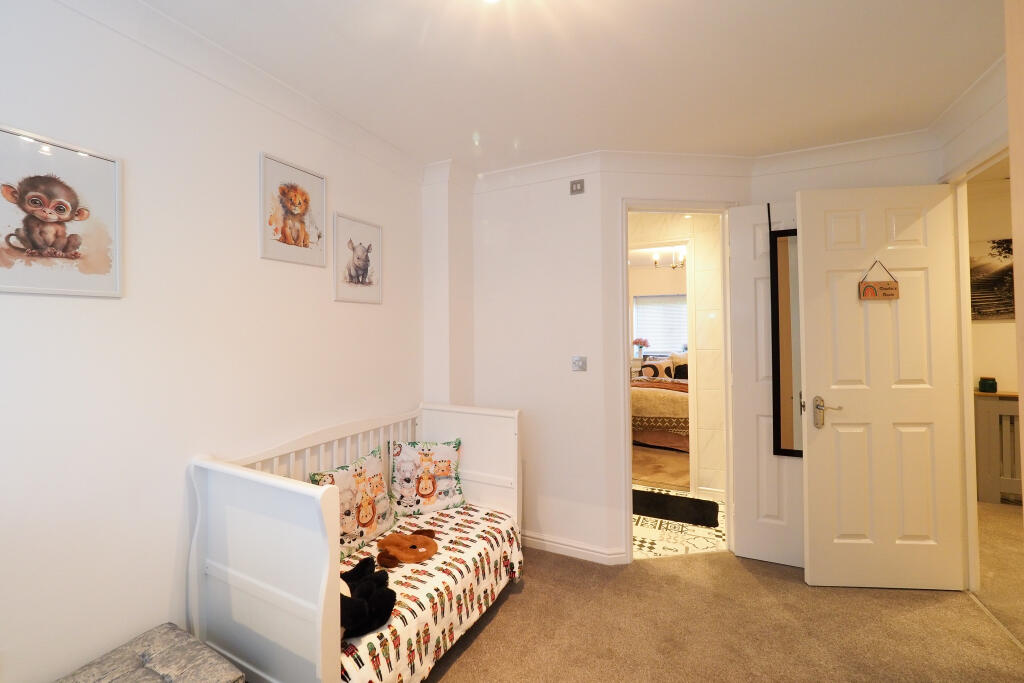 Another Great Sized Double with Built in Wardrobes and access to Jack and Jill