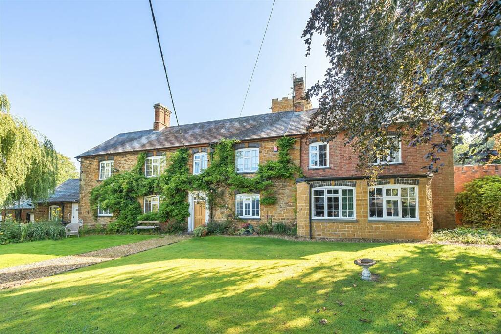 Church Farm, Long Buckby