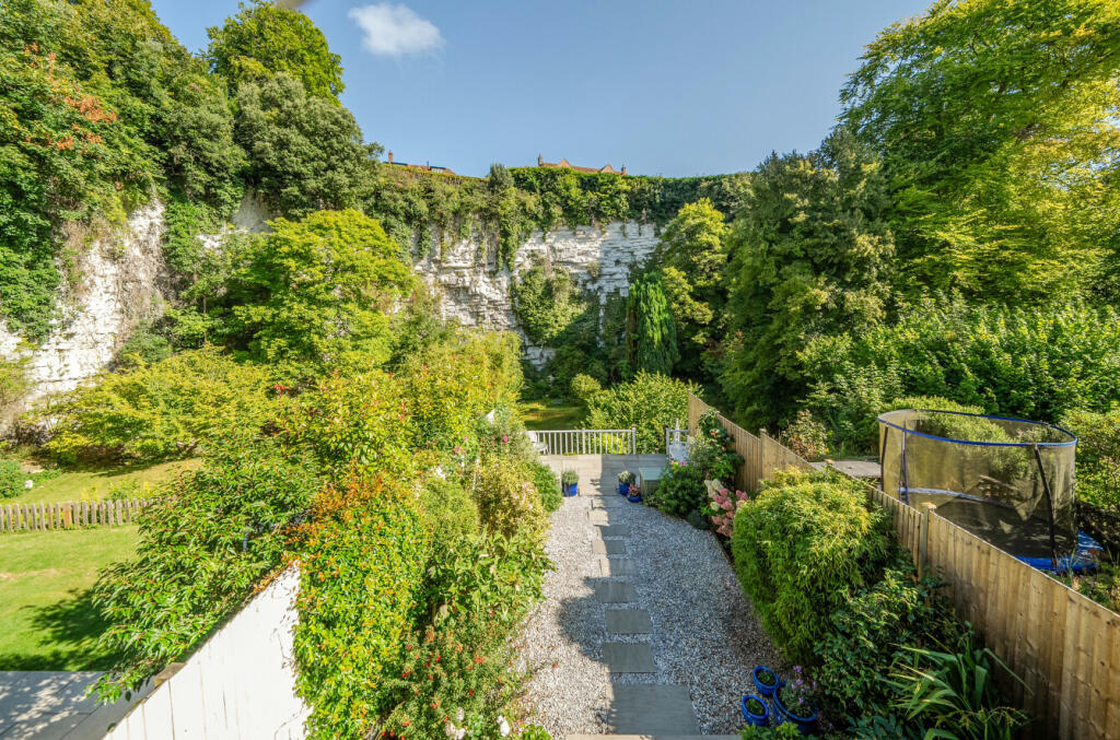 Terrace and Garden