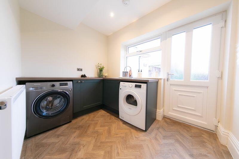 Laundry room &amp; rear porch