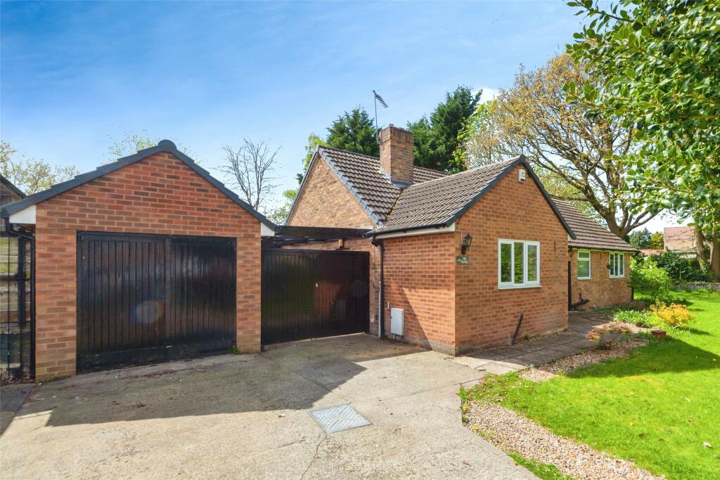 Garage &amp; Carport