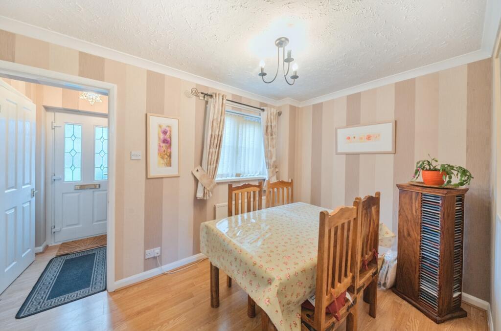 Dining Room &amp; Entrance Hall 