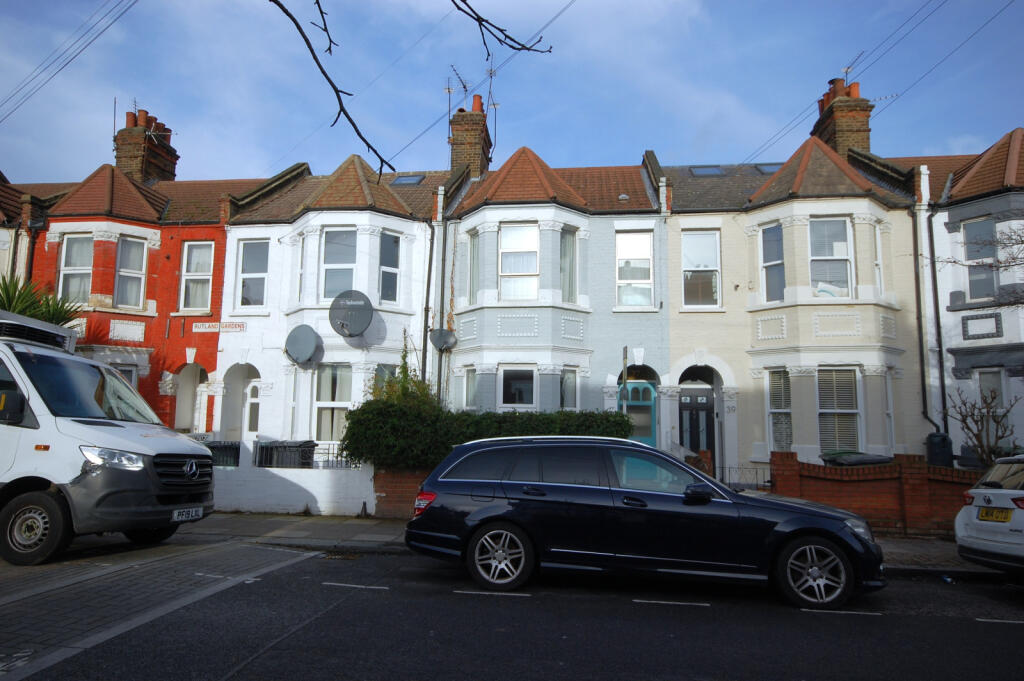 Rutland Gardens, Harringay, London, N4