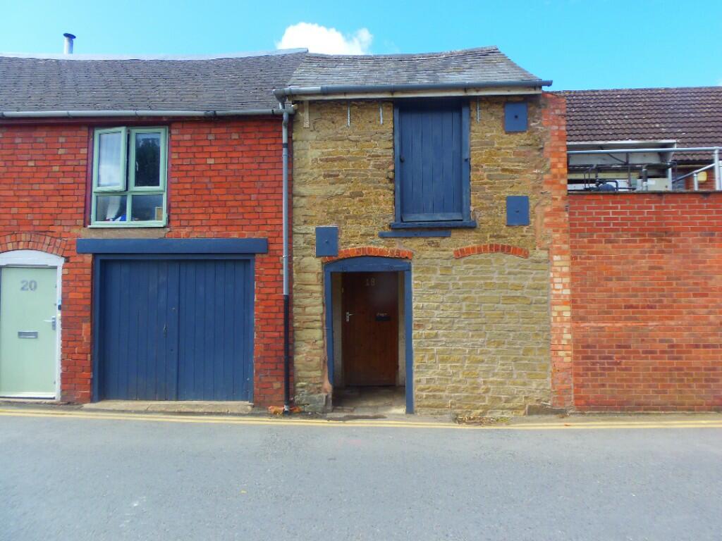 Garage/Workshop