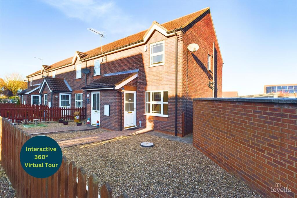 Riverbank Rise, Barton-upon-Humber, North Lincolnshire, DN18