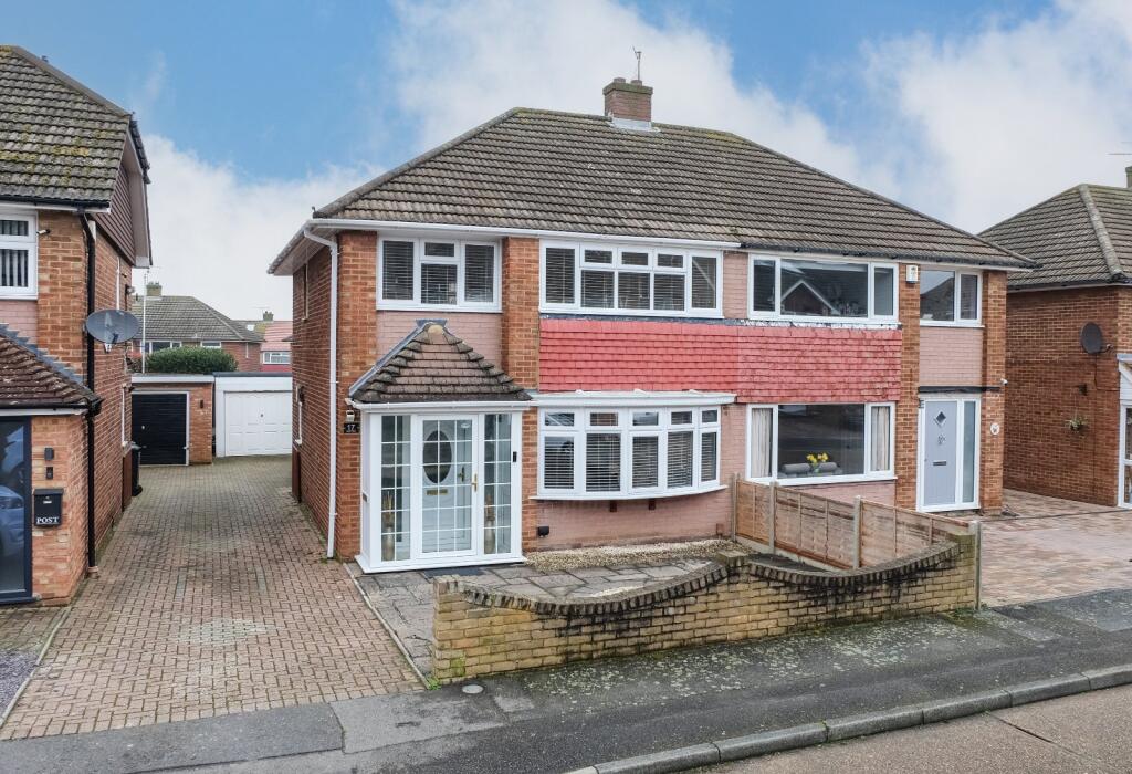 Clipper Crescent, Riverview Park, Gravesend, Kent, DA12