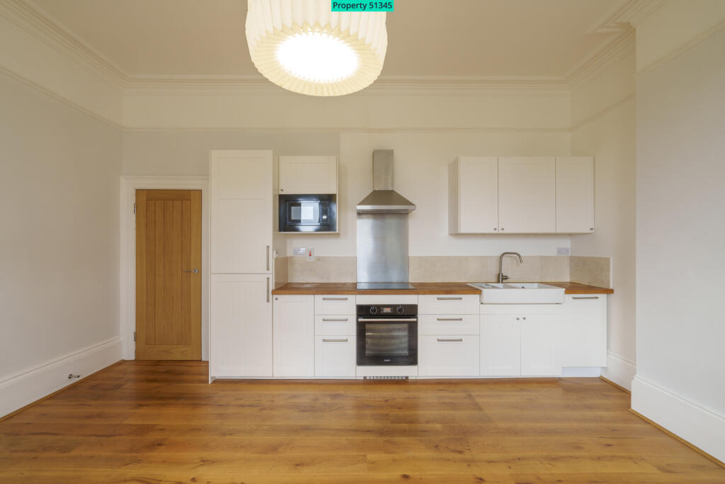 Kitchen/front room