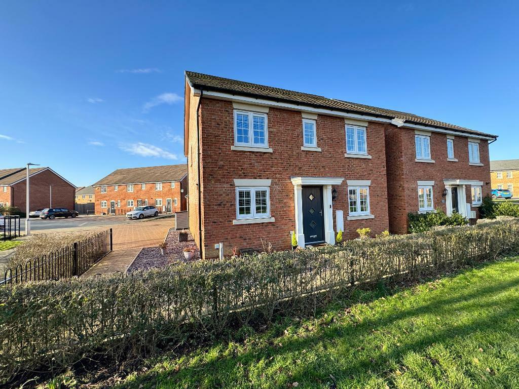 Fry Grove, Flitwick, Bedfordshire, MK45 1GJ