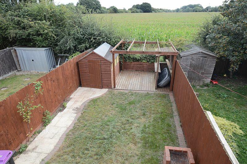 Enclosed Rear Garden &amp; Views