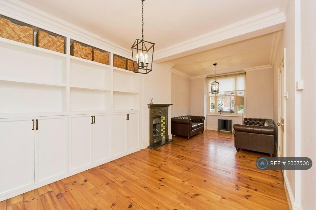 Dinning Area, Living Room