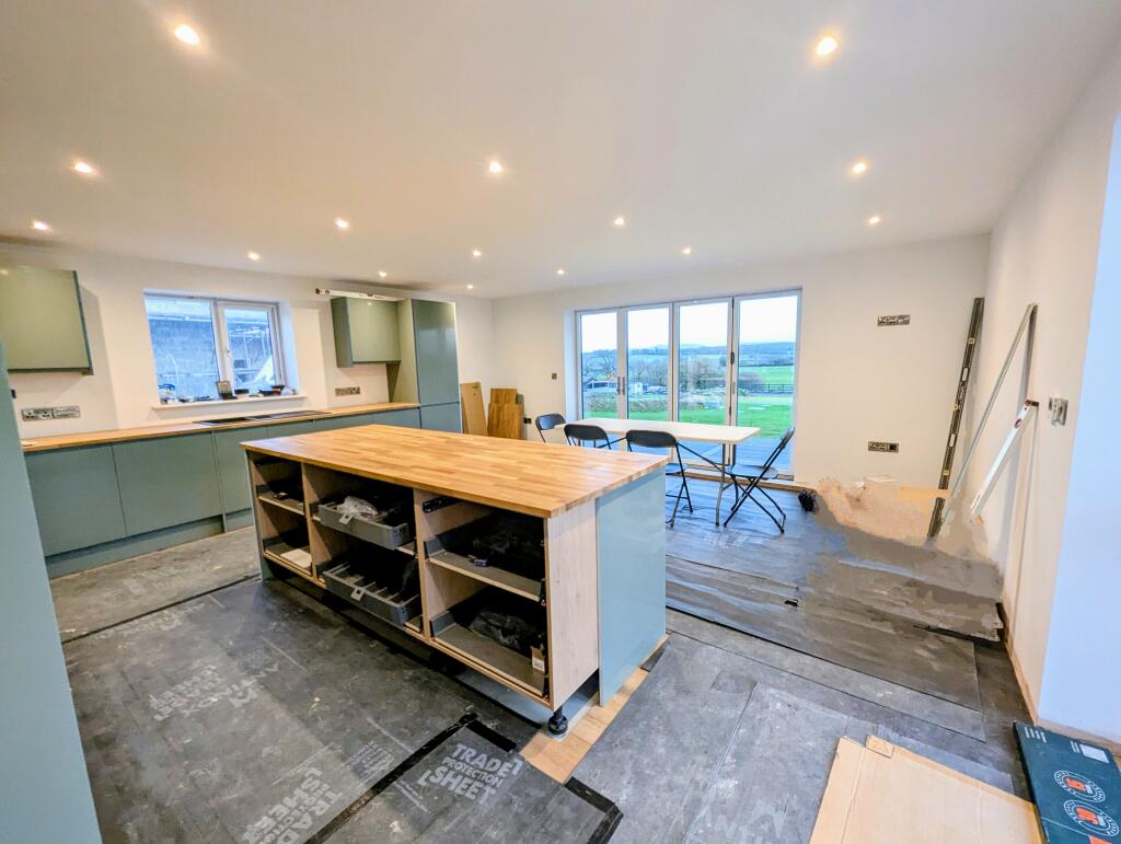 Kitchen/Dining room