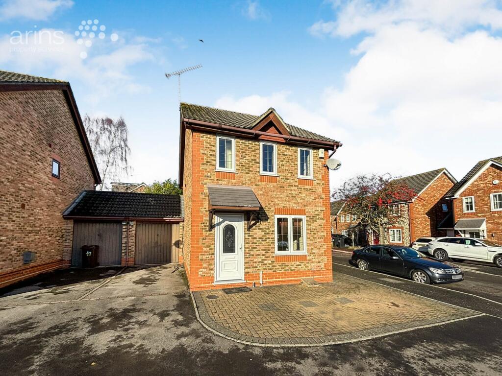 Privet Close, Lower Earley, Reading, RG6