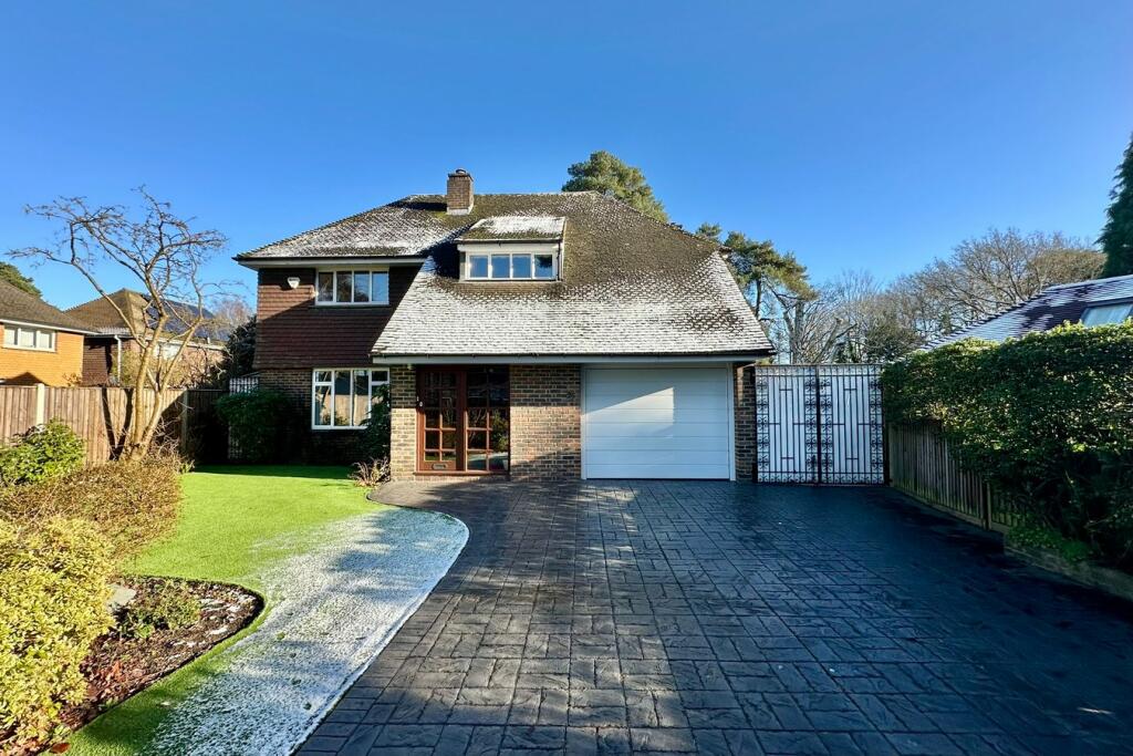 Green Hill Road, CAMBERLEY, GU15