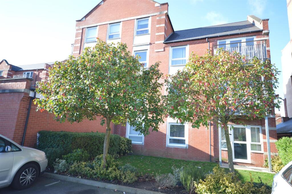 Pavilion Court, Stimpson Avenue, Abington