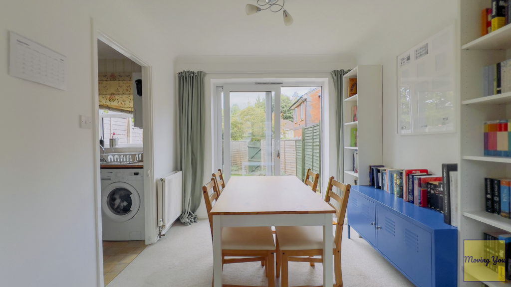 Lounge/ Dining Room