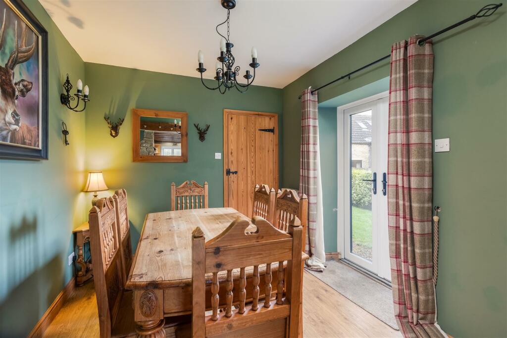 Featherstone Cottage Dining Room.jpg