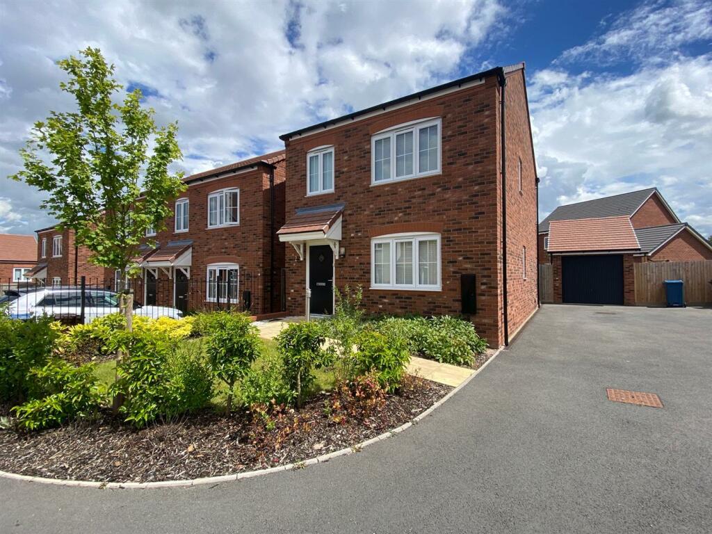 Wheelwright Drive, Eccleshall, ST21 6LB