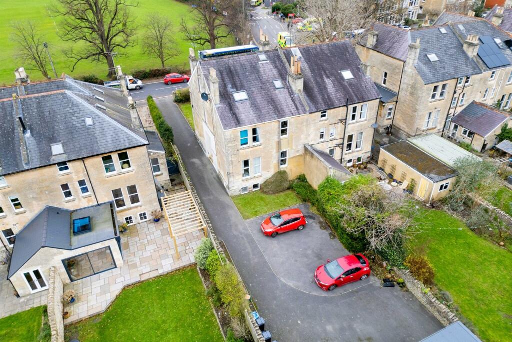 Flat 1, 25 Combe Park, Bath, BA1 3NR | Leasehold S