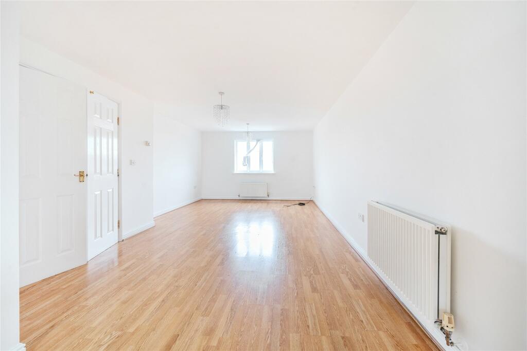 Sitting/Dining Room