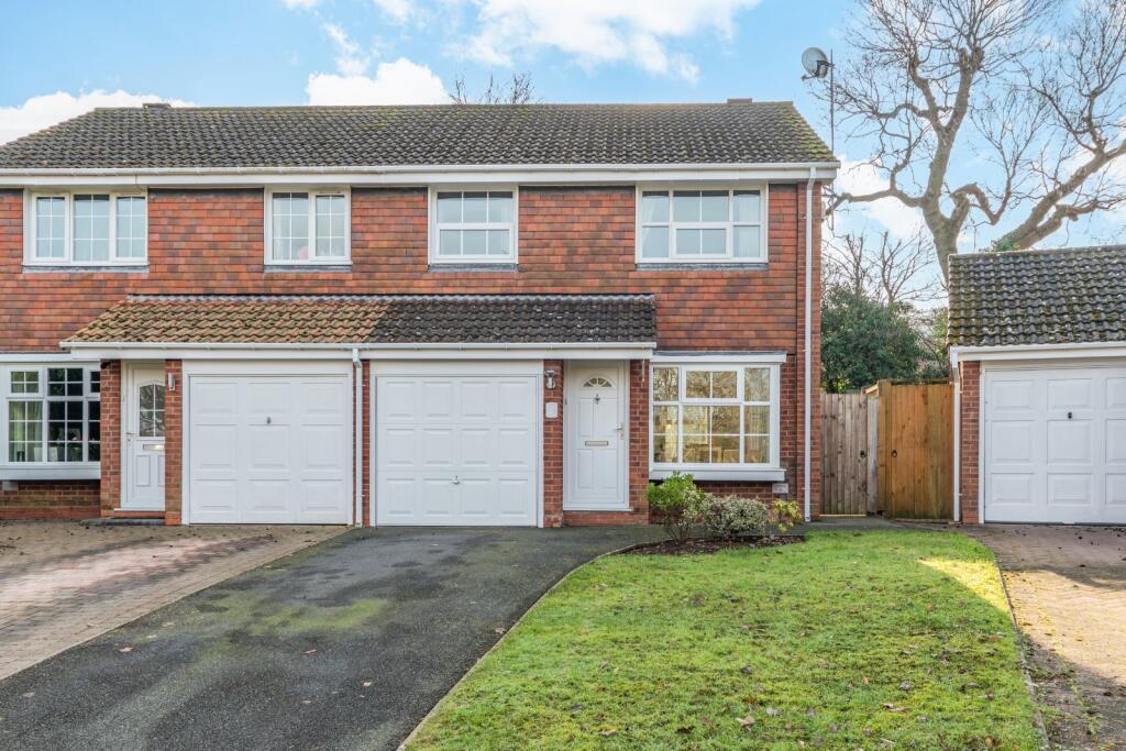 Mercot Close, Oakenshaw South, Redditch, B98