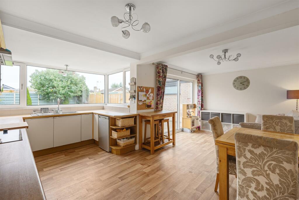 Kitchen Diner Family Room