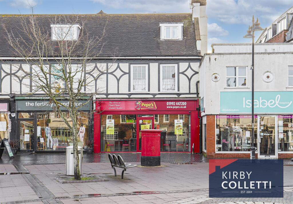 High Street, Hoddesdon