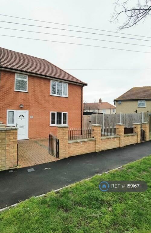 Heathway, Dagenham, RM9