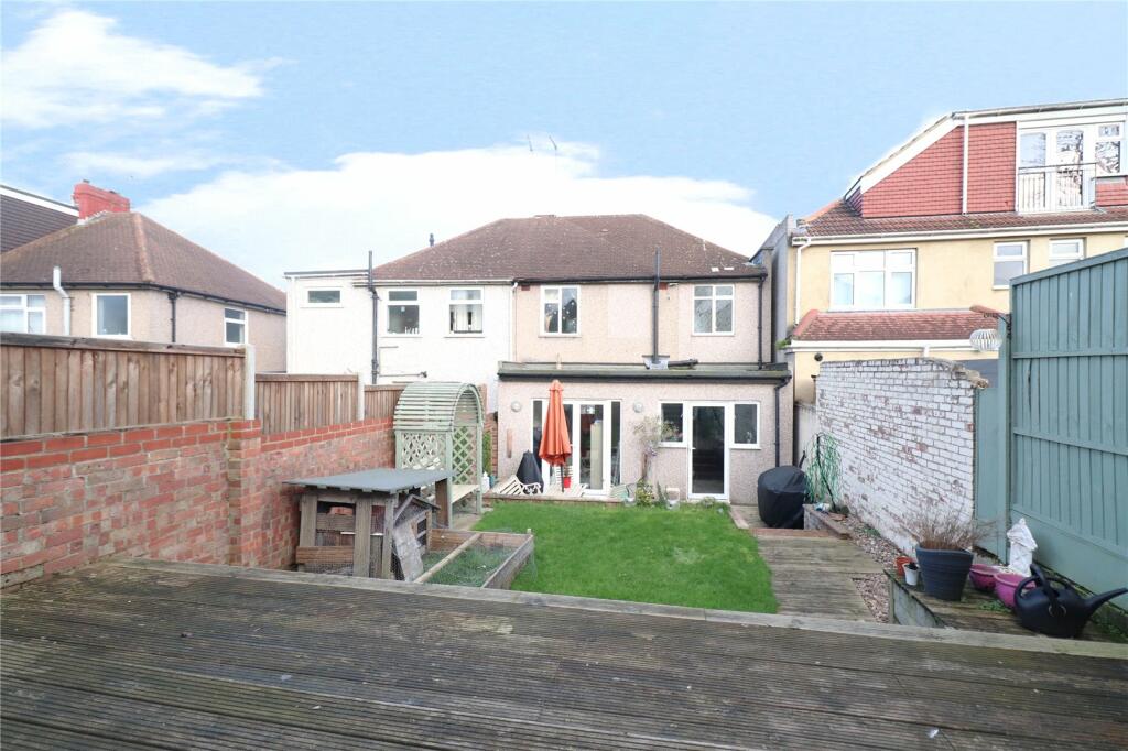 Castleton Avenue, Bexleyheath, Kent, DA7