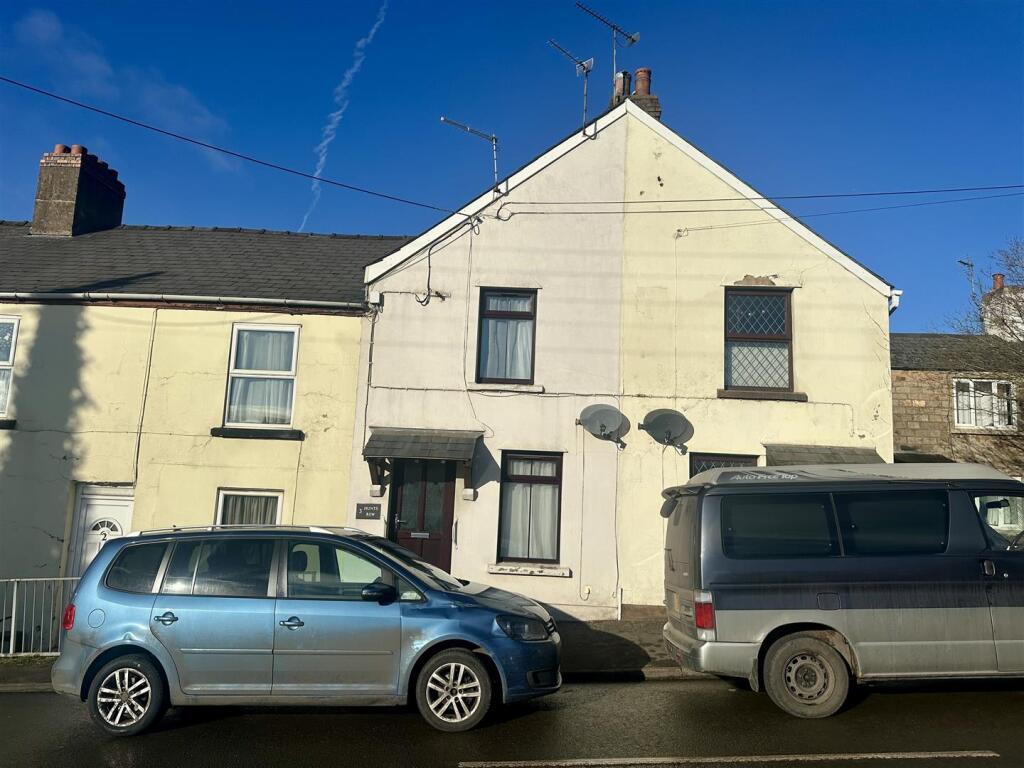 High Street, Drybrook