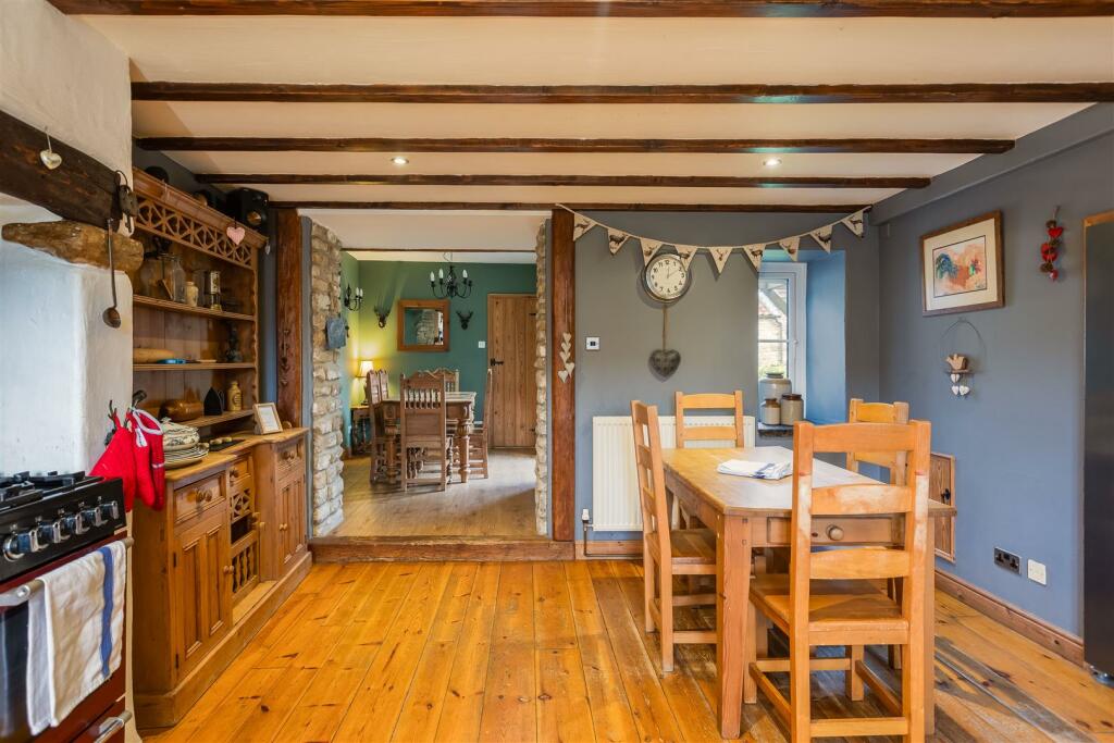 Featherstone Cottage Kitchen Breakfast Room-4.jpg