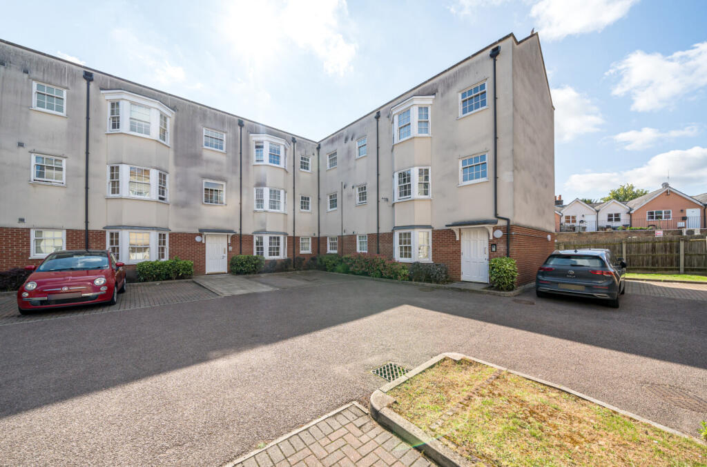 Station Road, Harlow, Essex, CM17