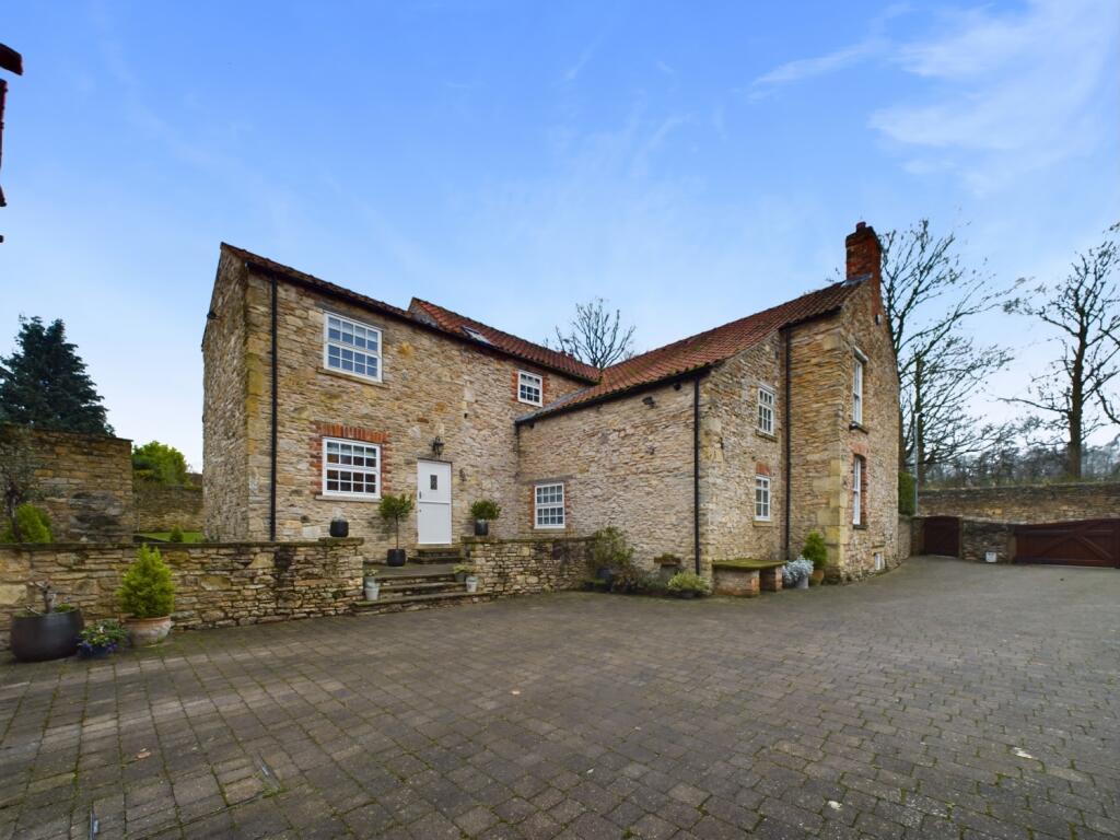 Womersley, Doncaster, South Yorkshire, DN6