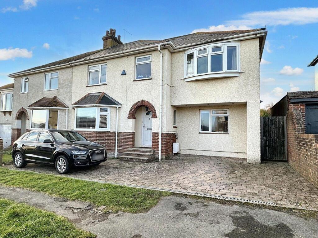 Broomfield Avenue, Telscombe Cliffs, BN10