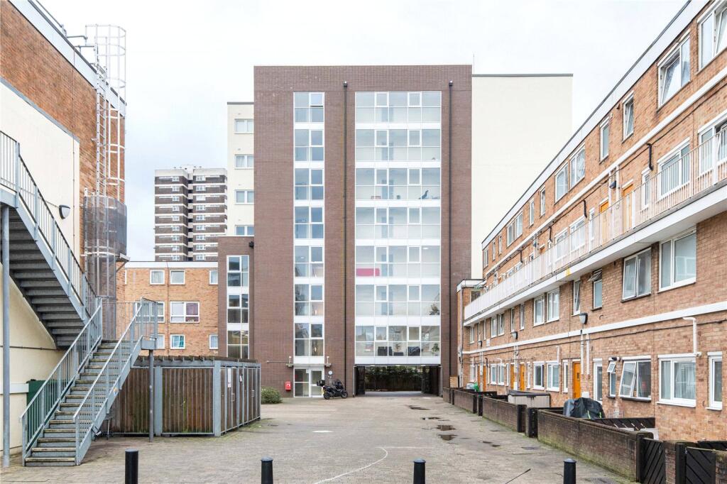 Bresslaw Court, E3