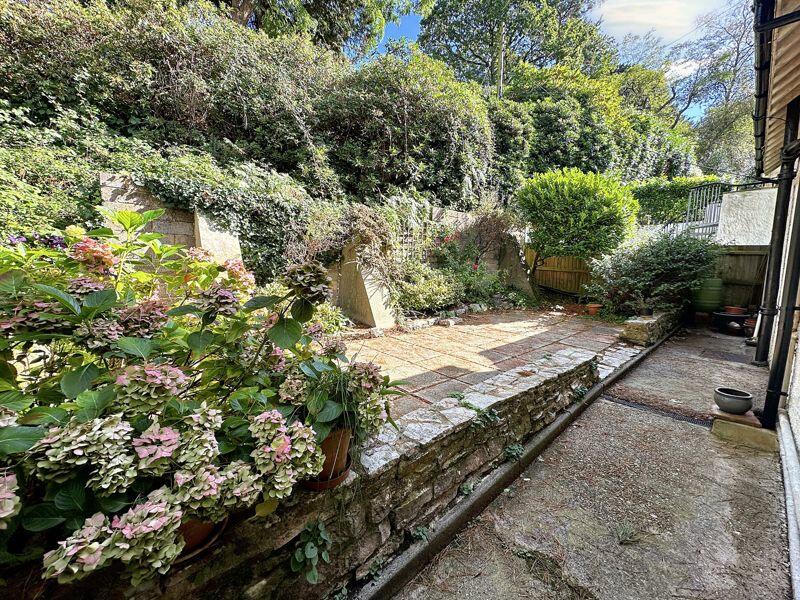 Courtyard Garden