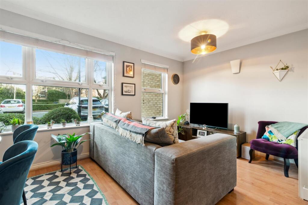 Monmouth Close, W4 - FOR SALE