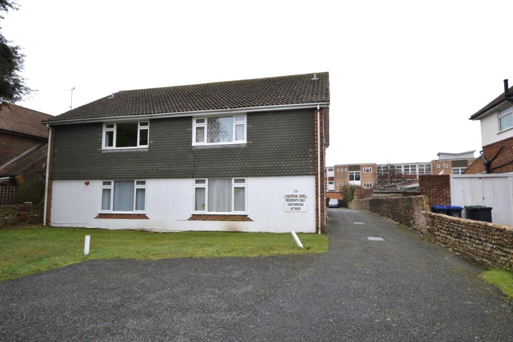 Chesswood Court, Worthing, BN11 2AH