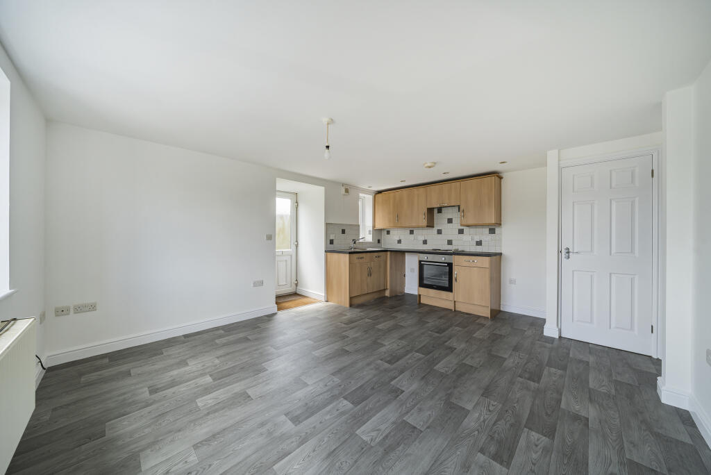 Kitchen / Living Room