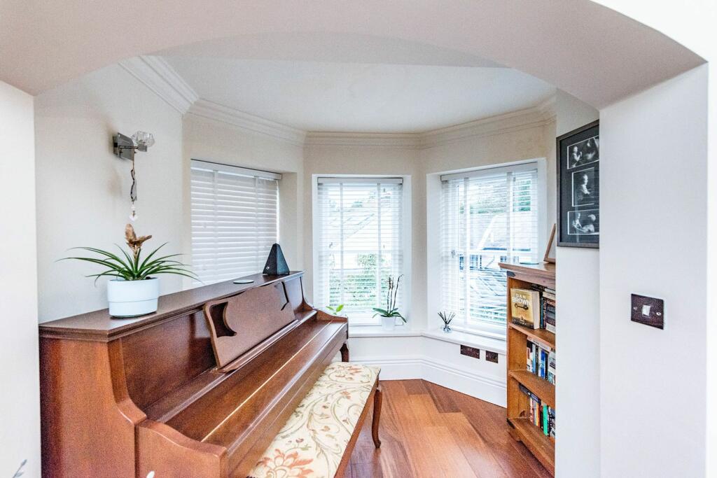 STUNNING OPEN PLAN KITCHEN LIVING AND DINING ROOM