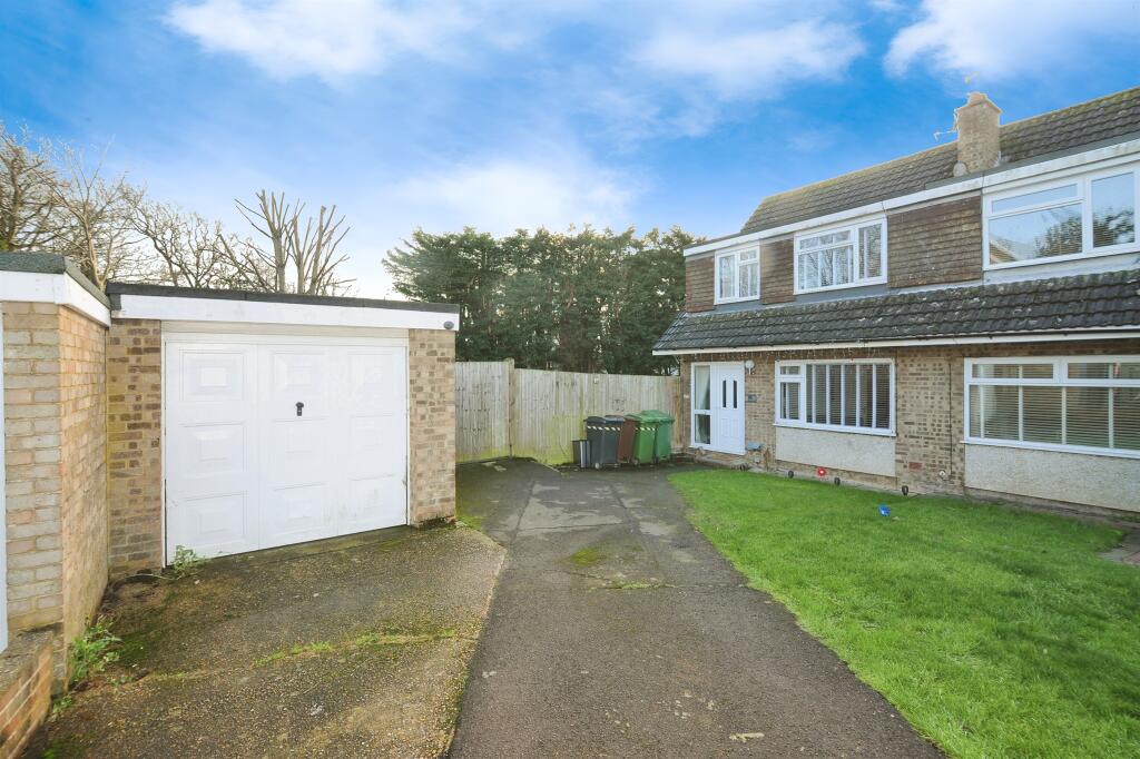 Abbotsfield Close, HASTINGS