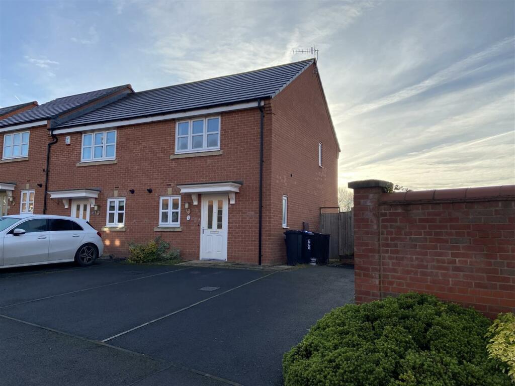 26 Lodge Farm Chase, Ashbourne