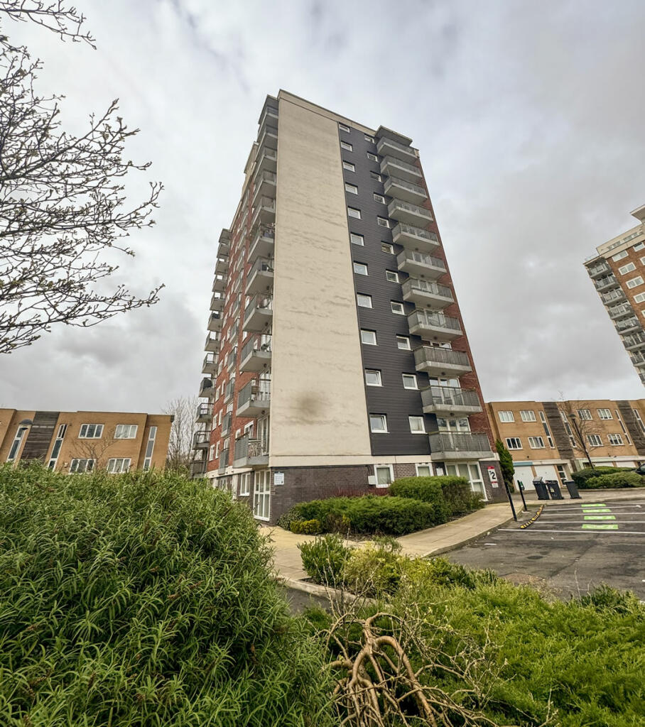 Lakeside Rise, Manchester, M9 8QE