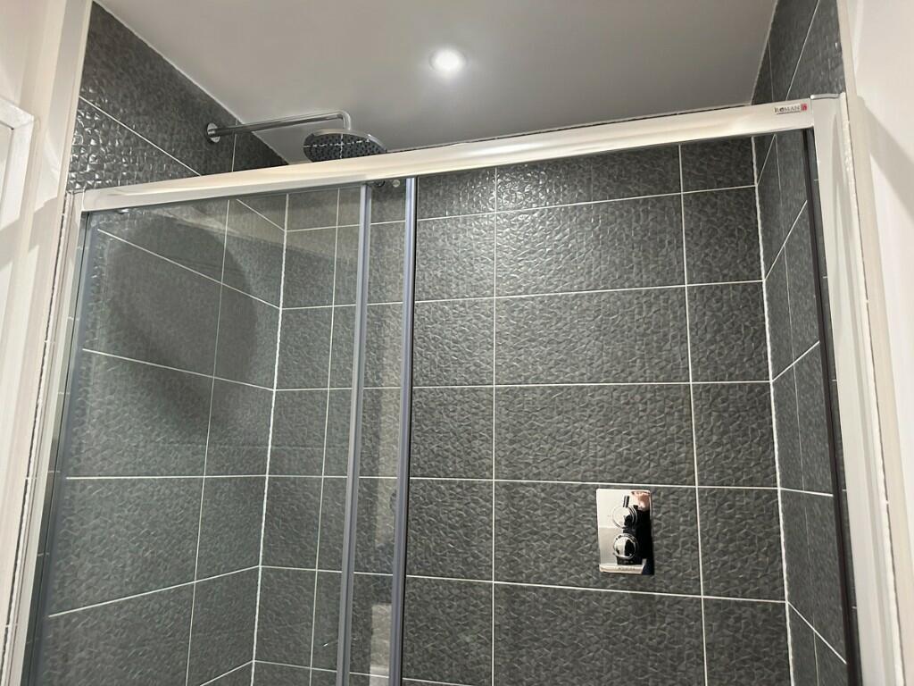 Example Shower