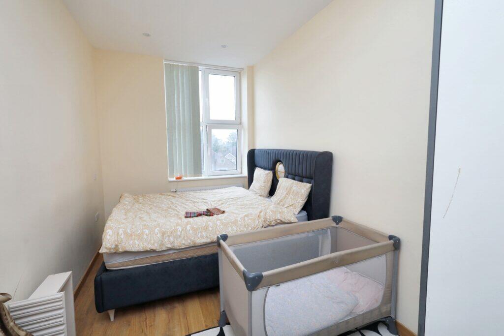 Enterprise House 149-151 High Road - Bedroom Overview