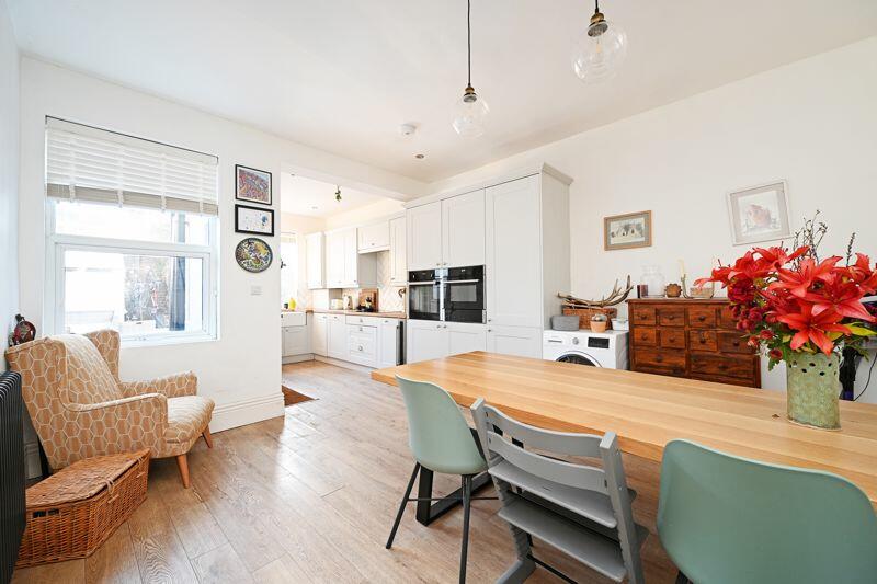 Open Plan Dining Kitchen 