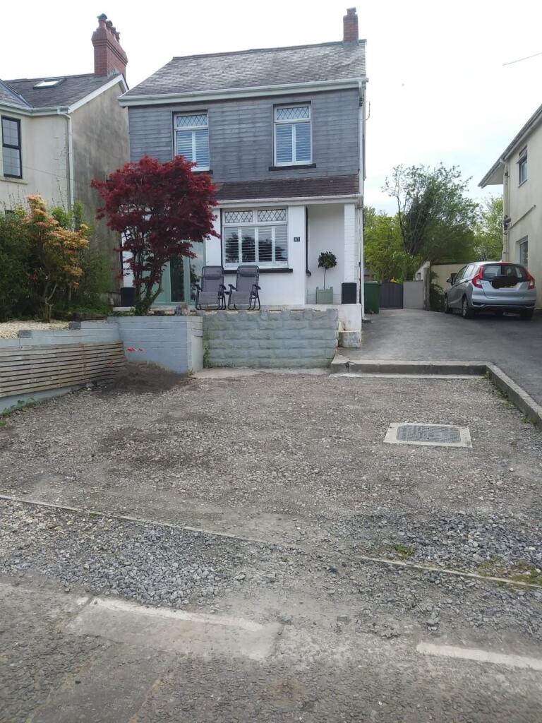 Kings Road, Llandybie, Ammanford, SA18 2TL