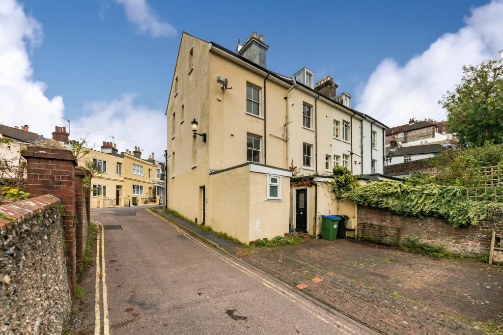 Paddock Terrace, Lewes, BN7