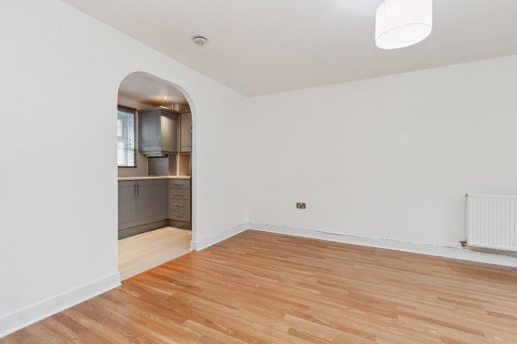 Pettacre Close, London, SE28