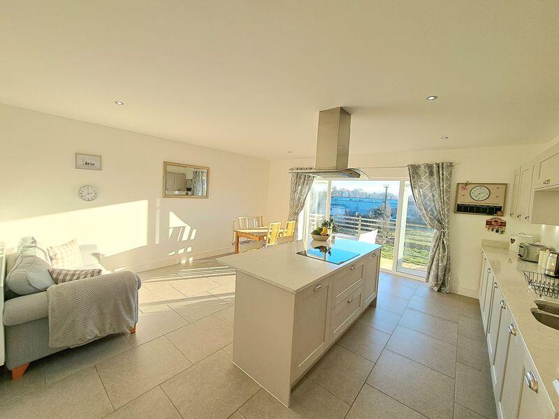 Kitchen dining room